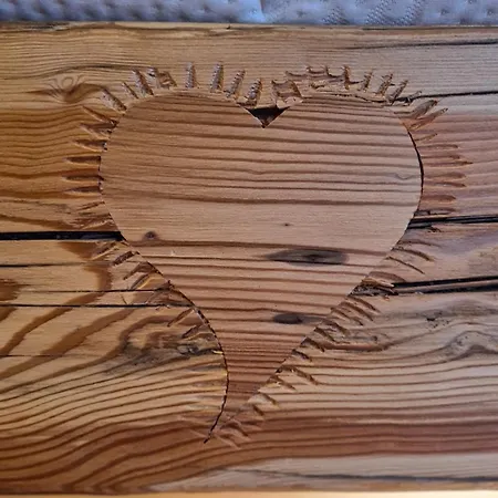 La Maison. Il Nido Dell'aquila バルドネッキア