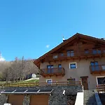 La Maison. Il Nido Dell'aquila