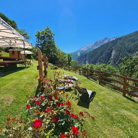 La Maison. Il Nido Dell'aquila Daire