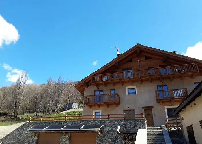 La Maison. Il Nido Dell'aquila